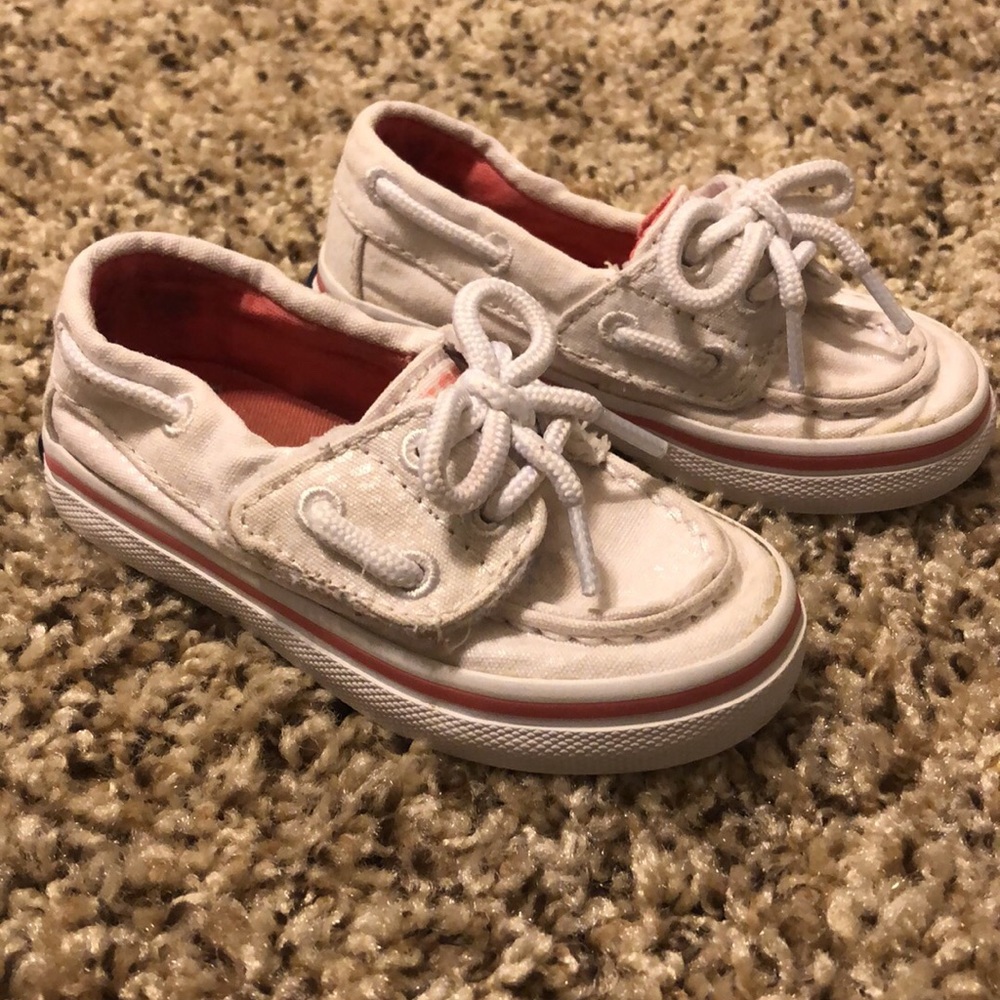 White toddler sperry’s